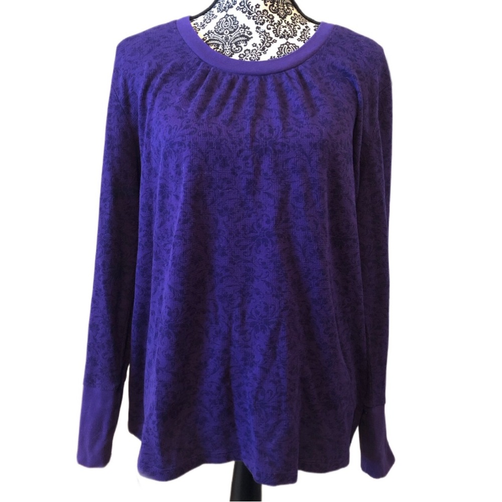 Women’s shirt